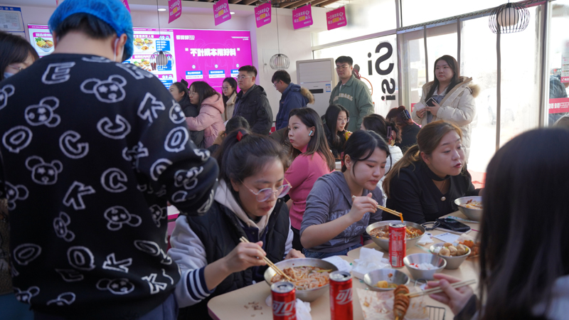 想知道在乌鲁木齐怎么开一个柳蛳蛳螺狮粉呢？