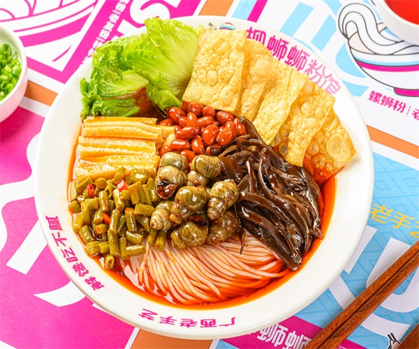 螺蛳粉校园店加盟费要多少？学生党帮你算明白