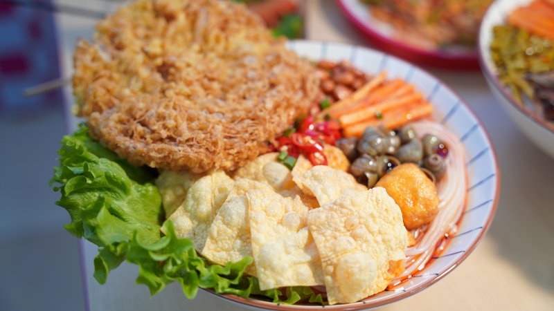 开螺蛳粉火锅加盟店.jpg